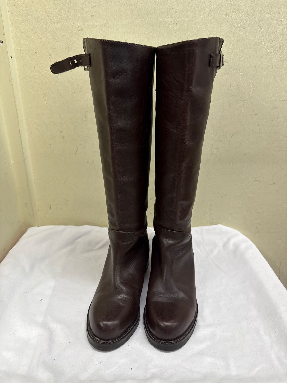 Eddie Bauer Women's Size 9 Brown Leather Boots Shoes