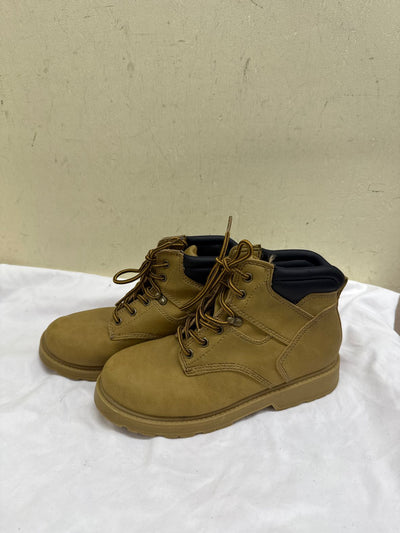 Route 66 Boy's Size 5 Tan Boots