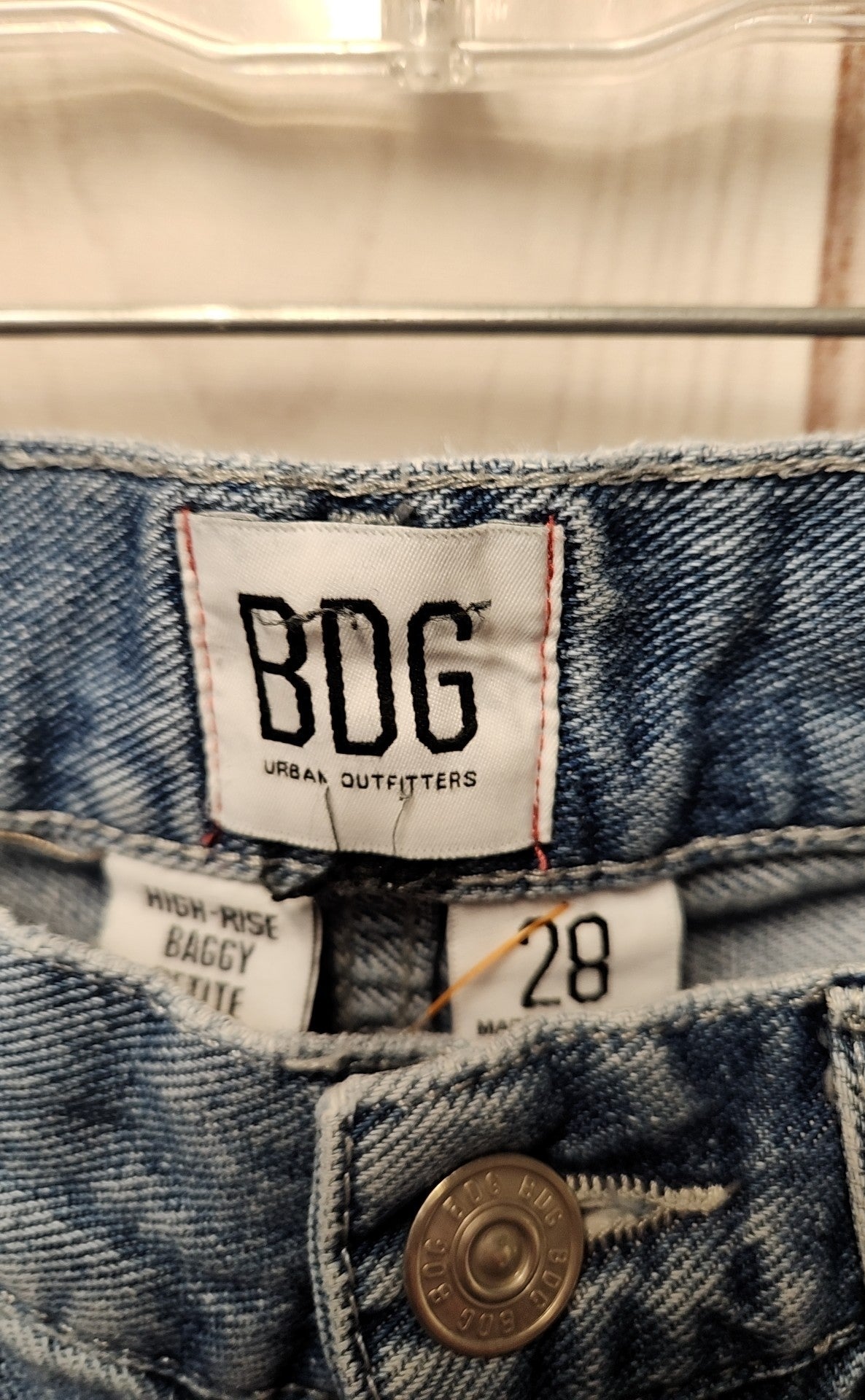 Bdg Women's Size 28 (5-6) Petite Blue Jeans High Rise Baggy Petite