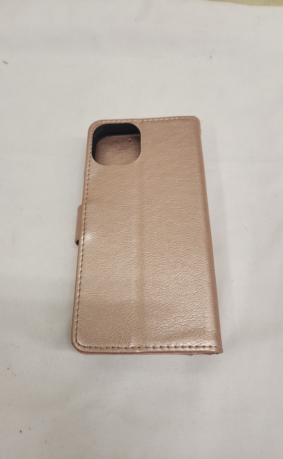 Pink iPhone Cell Phone Holder