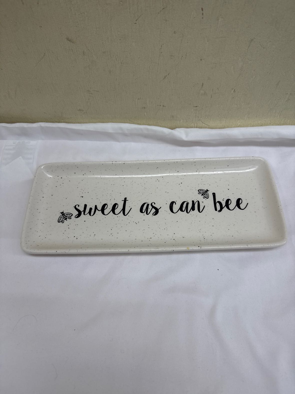 Sweet As Can Bee Tray