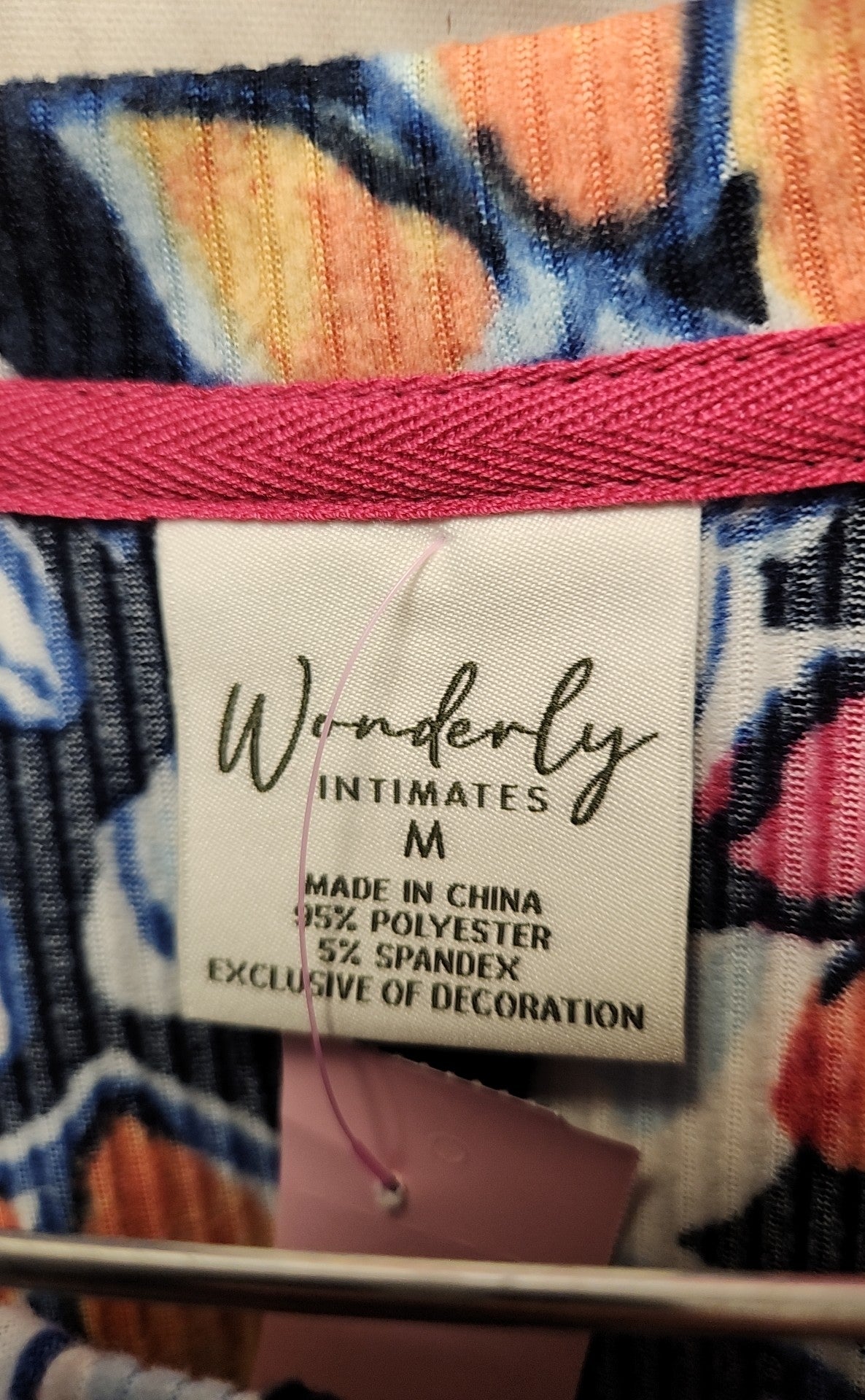 NWT Wonderly Intimates Women's Size M Navy & Pink Floral Pajamas