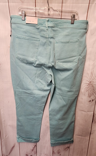 NWT NYDJ Women's Size 16 Light Blue Pants Marilyn Straight