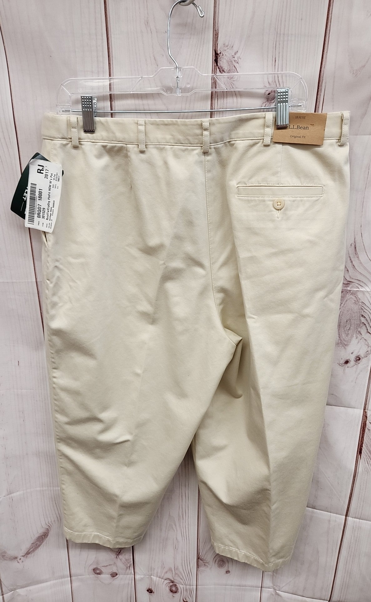 LL Bean Women's Size 18 Petite Beige Pants