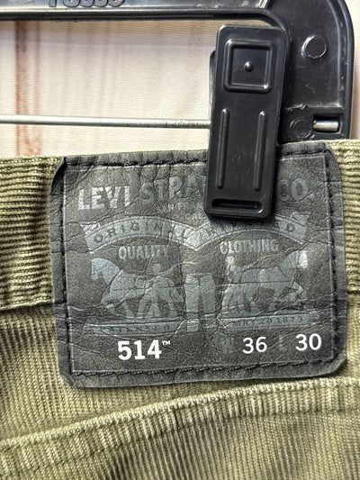 Levis Men's Size 36x30 Green Pants