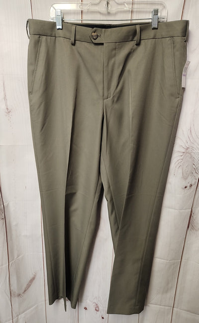 NWT Izod Men's Size 38x32 Brown Pants