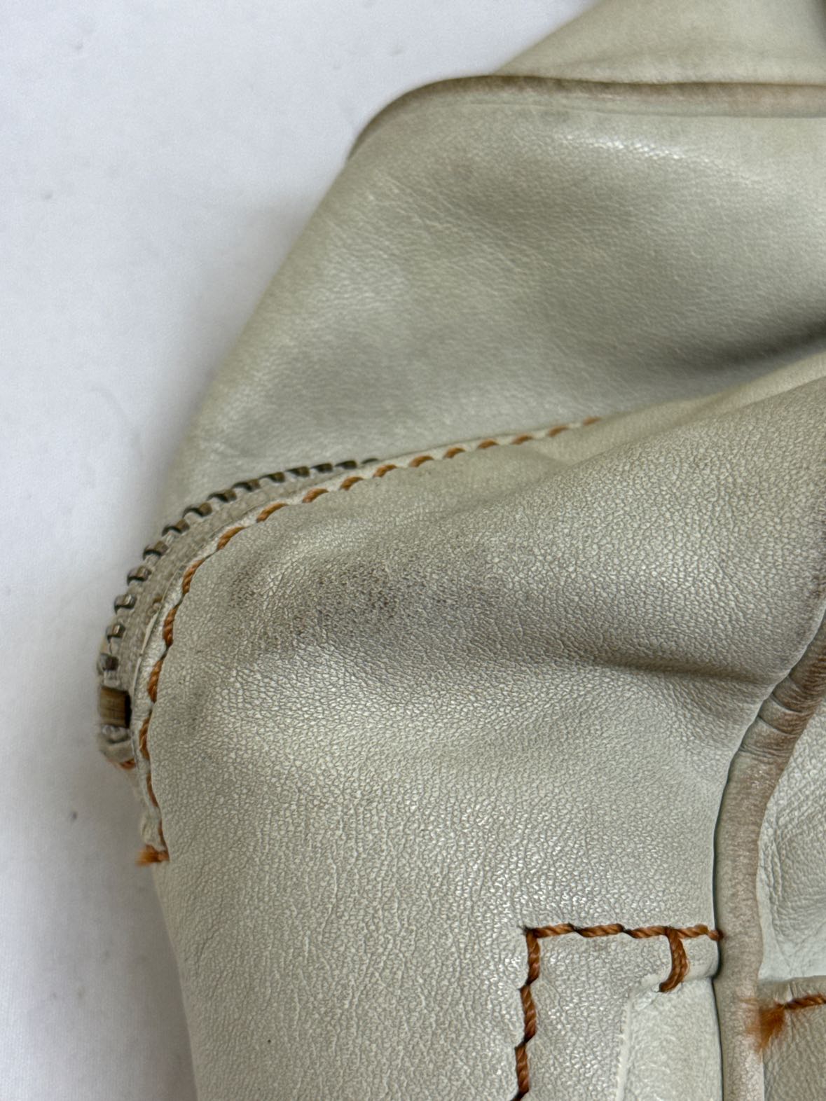 Marc by Marc Jacobs White Leather Purse Bag AS IS - marks/wear