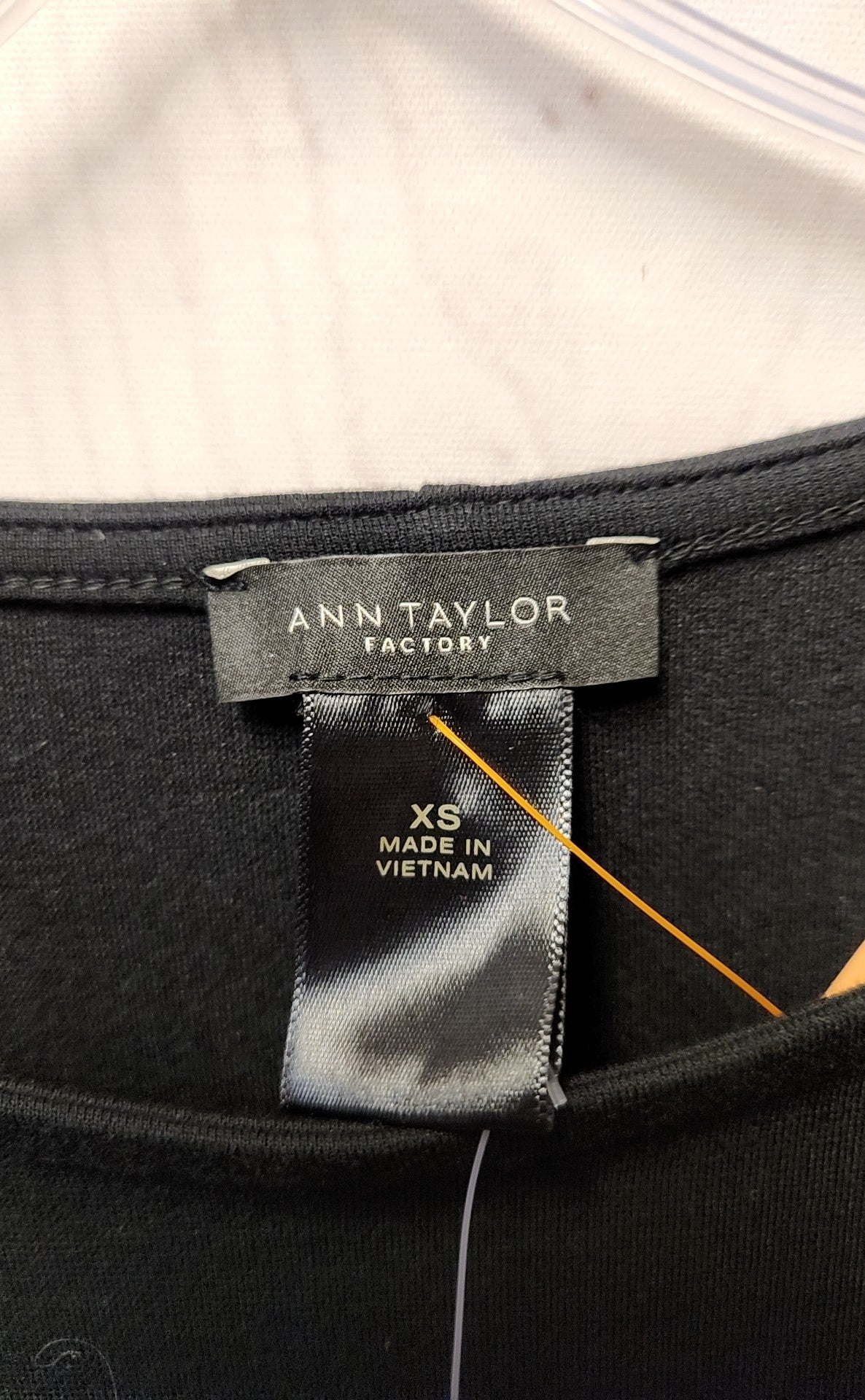 Ann Taylor Women's Size XS Black Short Sleeve Top