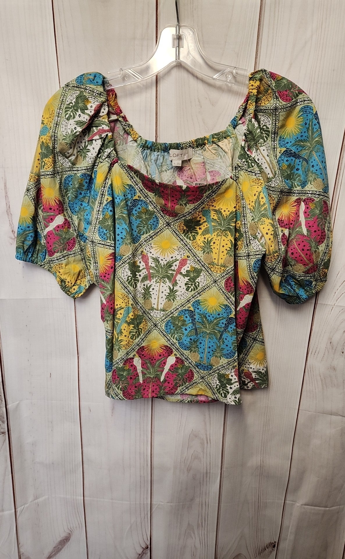 Loft Women's Size XS Green Floral Short Sleeve Top
