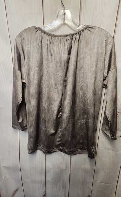 Chico's Women's Size 1 = US M Gold Long Sleeve Top