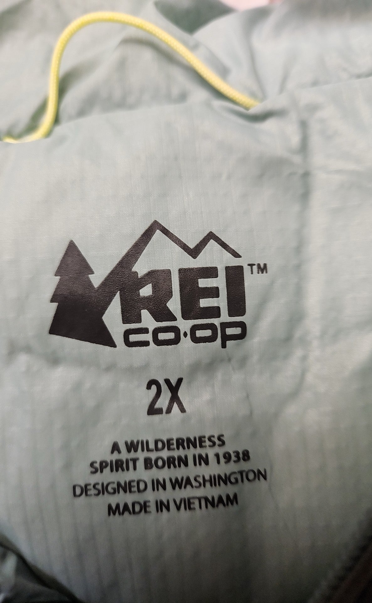 REI Women's Size 2X Green Jacket