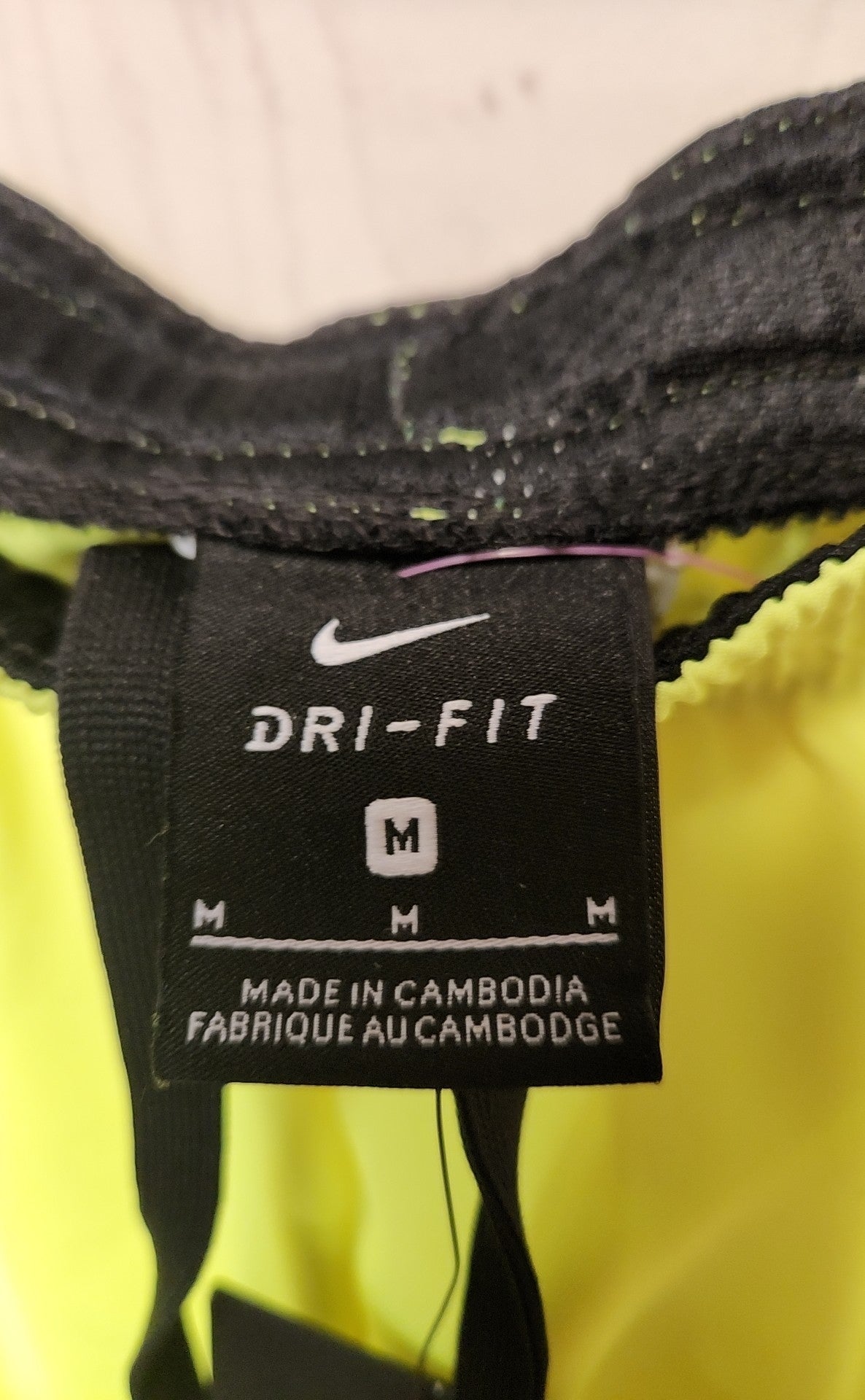 NWT Nike Women's Size M Lime Green Shorts