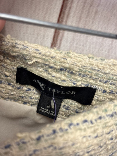 Ann Taylor Women's Size 2 White Skirt