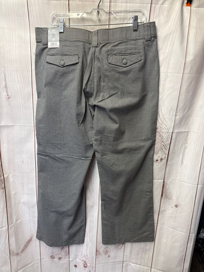 NWT Lee Women's Size 16 Short Gray Pants