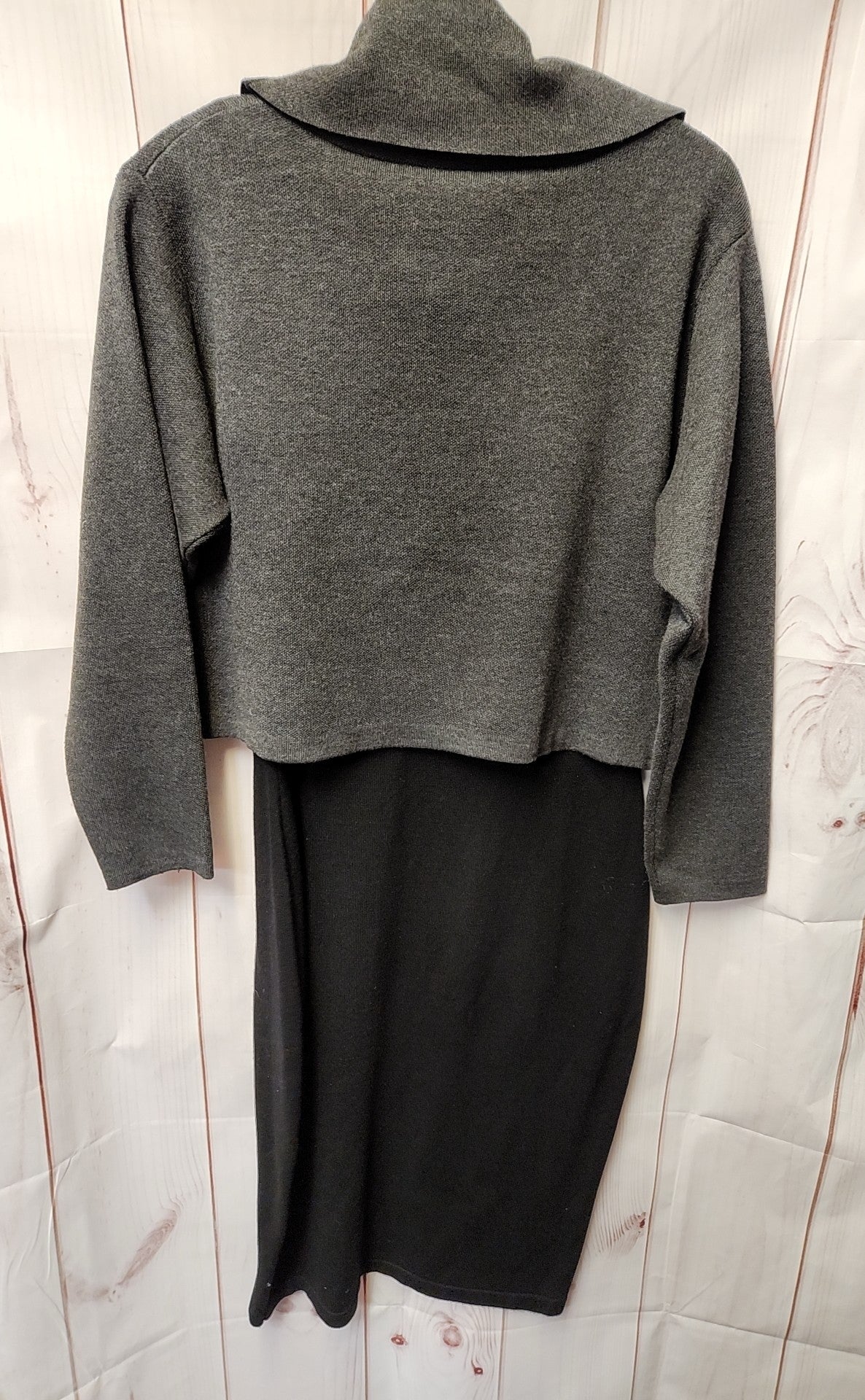 Just Taylor Women's Size S Gray & Black Dress