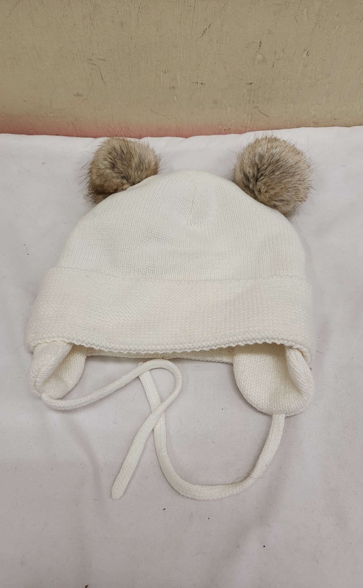 H&M Kids' Size 2 White Hat