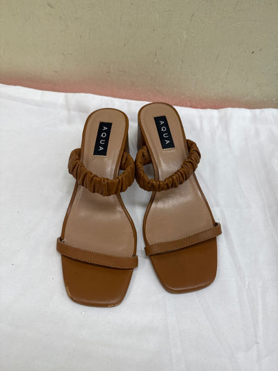 Aqua Women's Size 8 Brown Leather Sandals Shoes