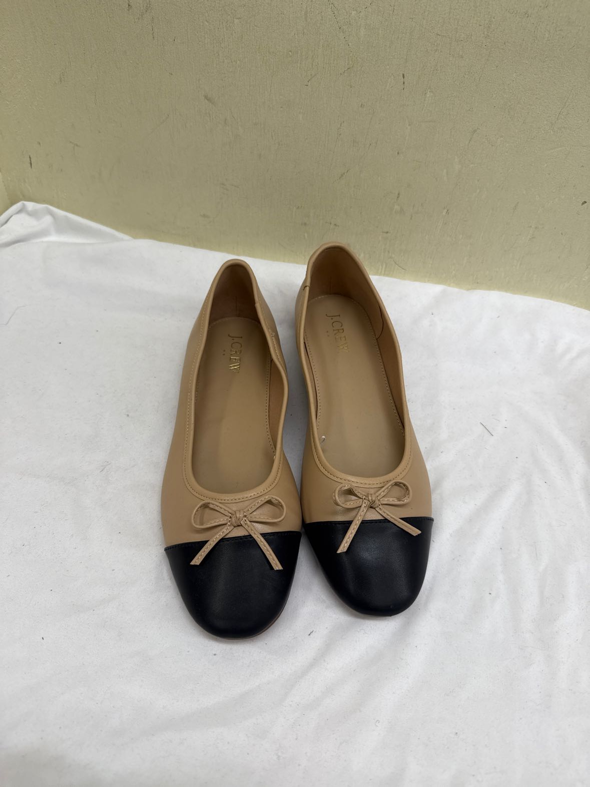 J Crew Women's Size 8 Tan Flats Shoes