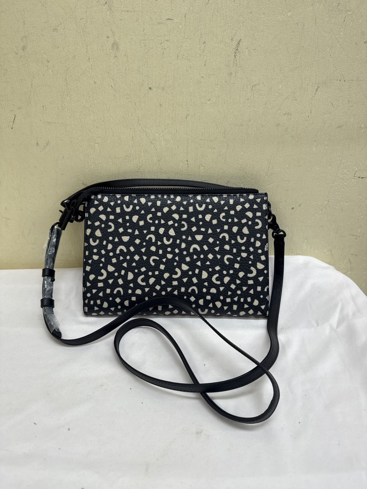 NWT Dagne Dover Essentials Clutch Wallet Black Purse Bag