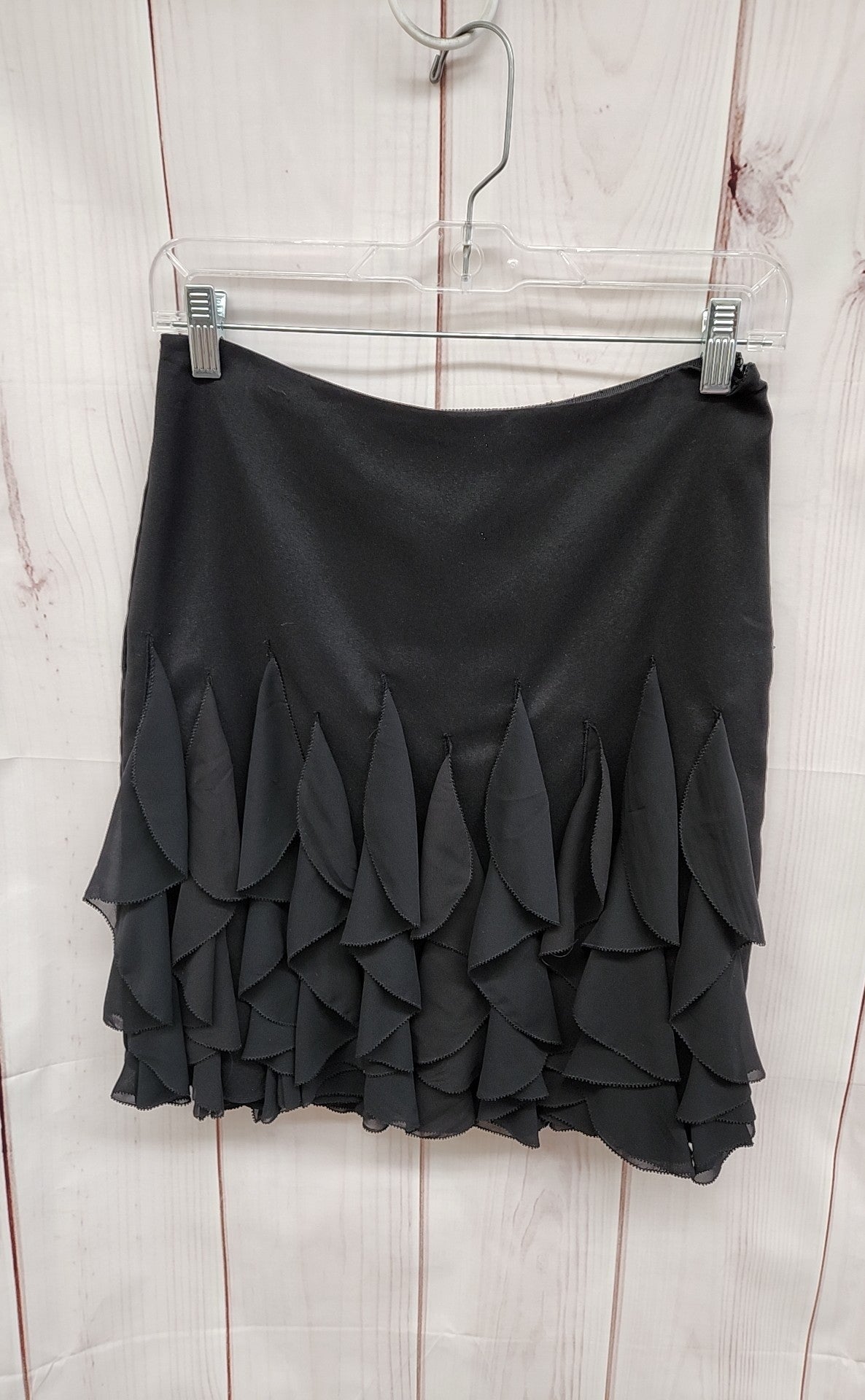 White House Black Market Women's Size 0 Black Skirt