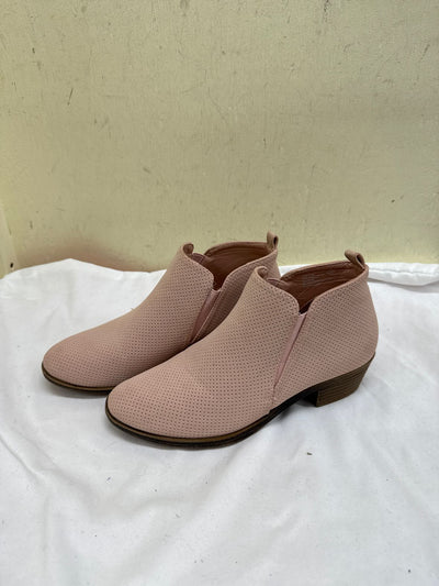 Rampage Women's Size 6 Pink Boots Shoes