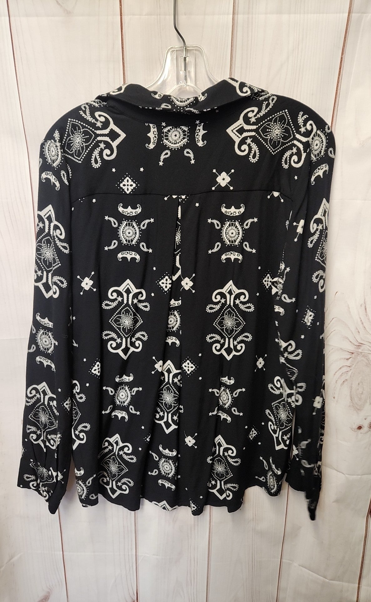 L'agence Women's Size M Black Long Sleeve Top