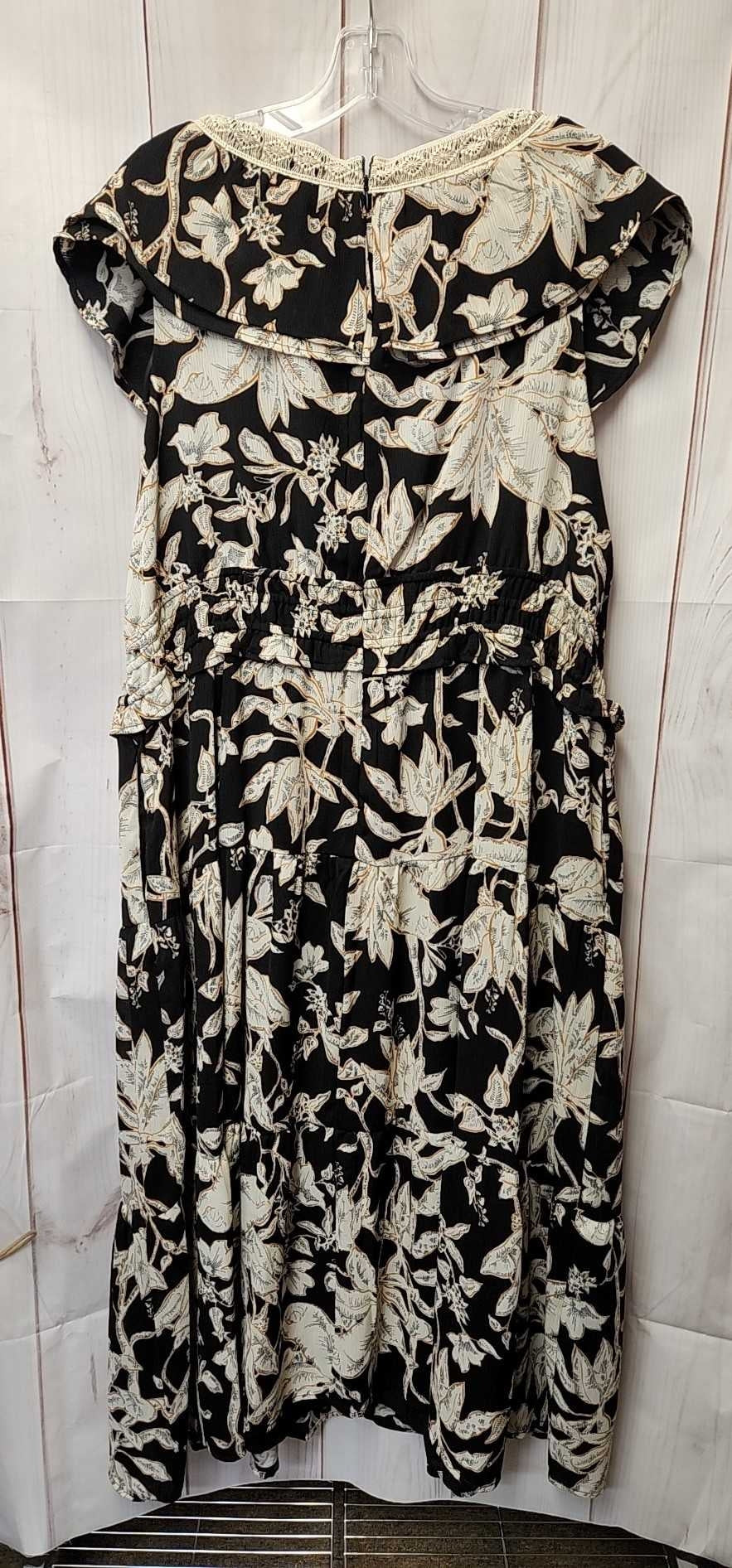NWT Tahari Women's Size 16 Black Floral Dress