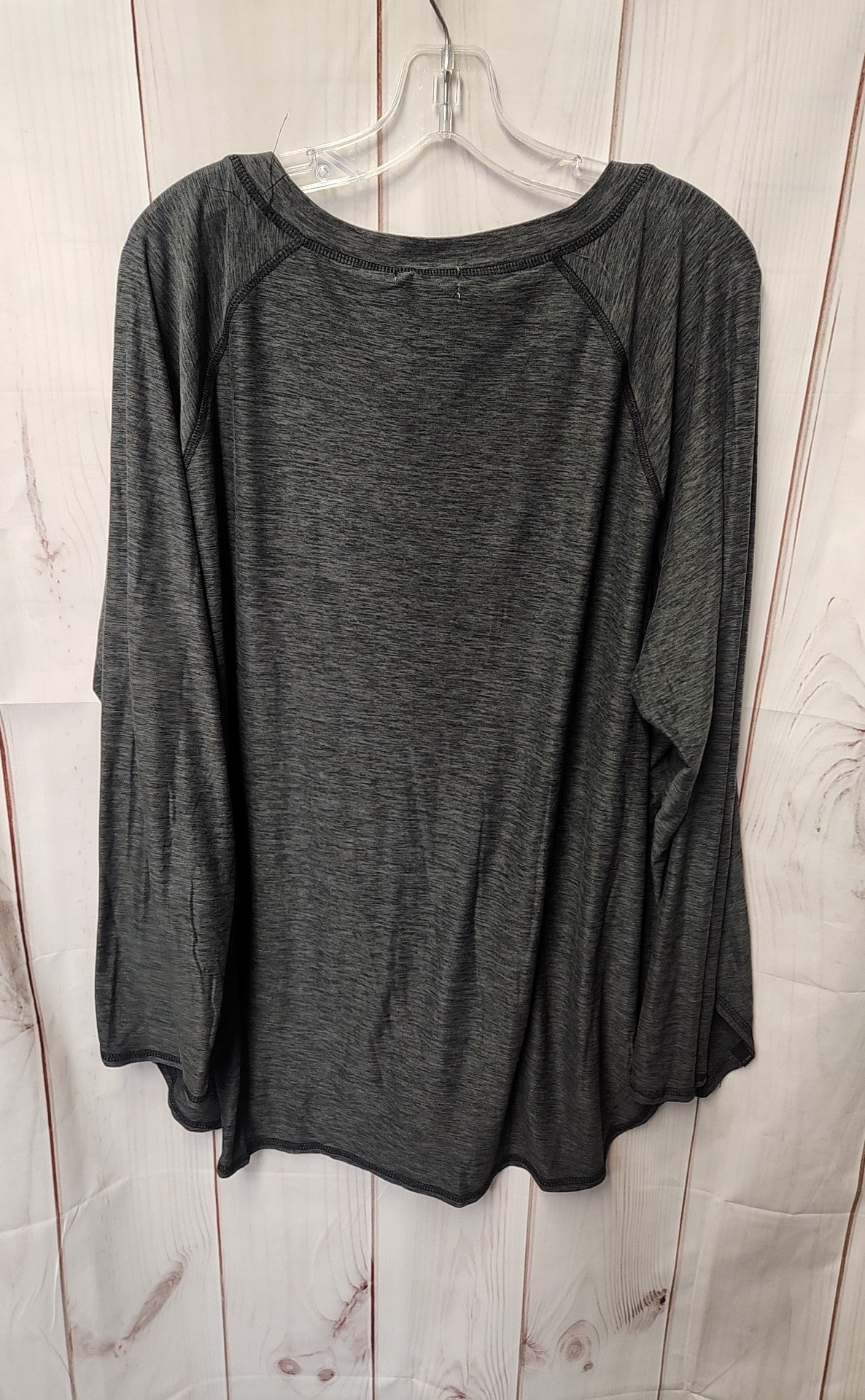 Malibu Women's Size 2X Gray Long Sleeve Top