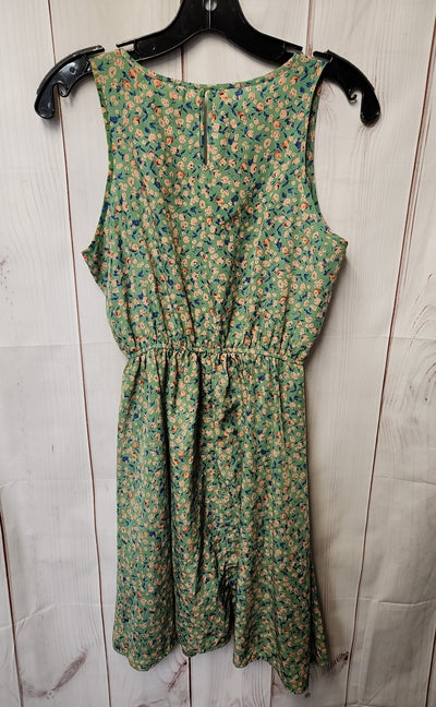 Just Funky Women's Size XS Green Floral Dress
