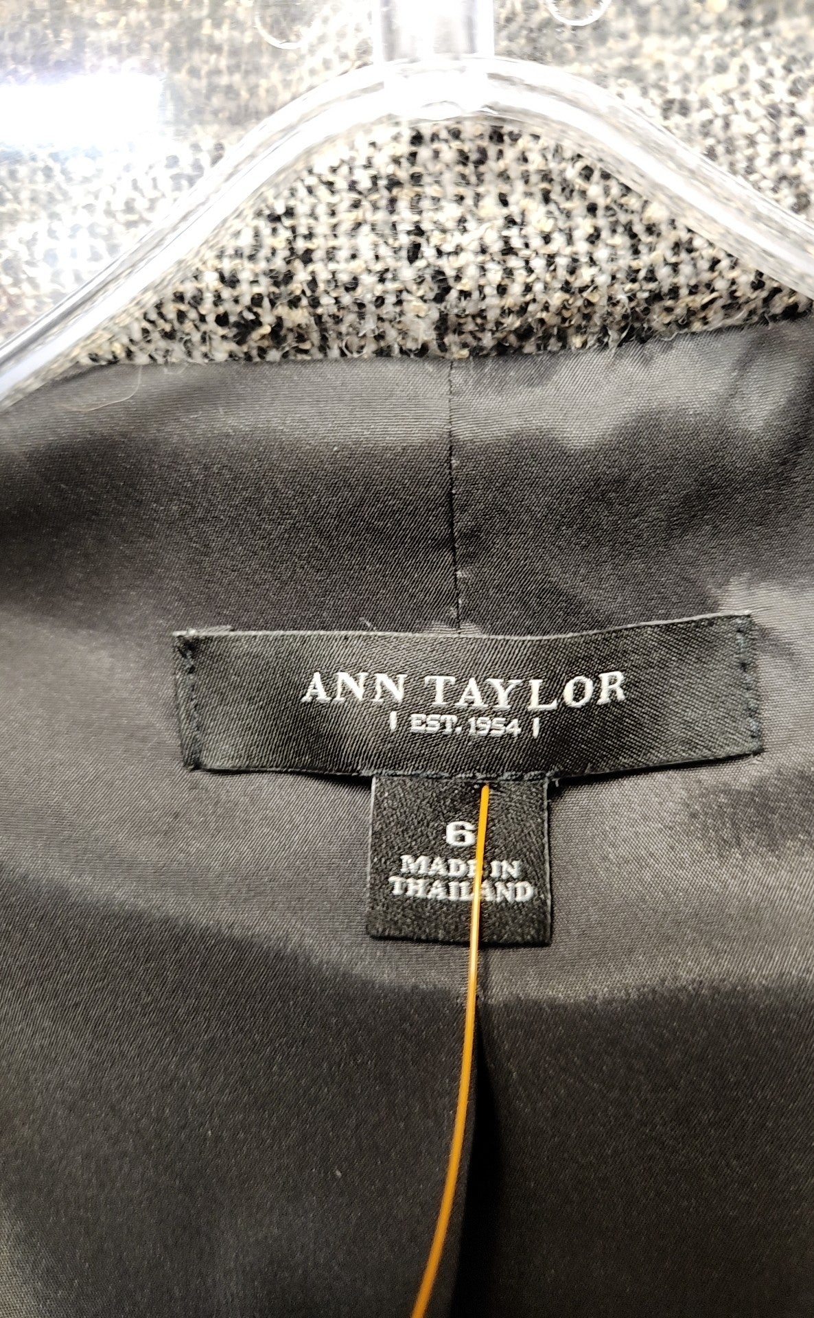 Ann Taylor Women's Size 6 Gray Blazer