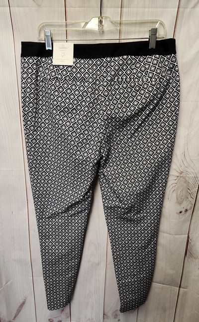 NWT Chico's Women's Size 2 = US 12 Black & White Pants Smooth Stretch Ankle
