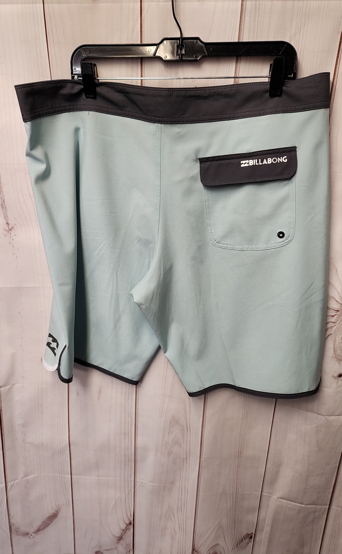 Billabong Men's Size 40 Light Blue Shorts