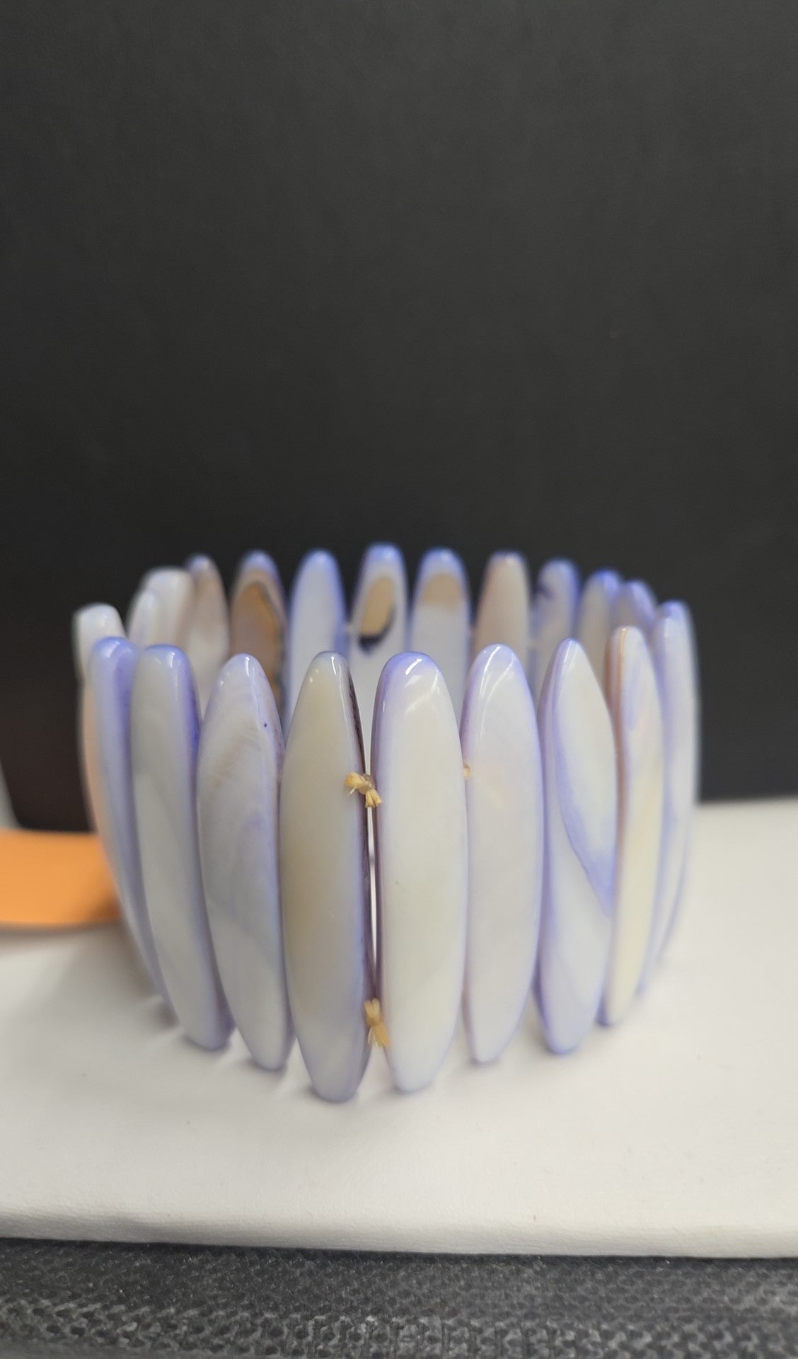 Blue Shell Stretch Bracelet