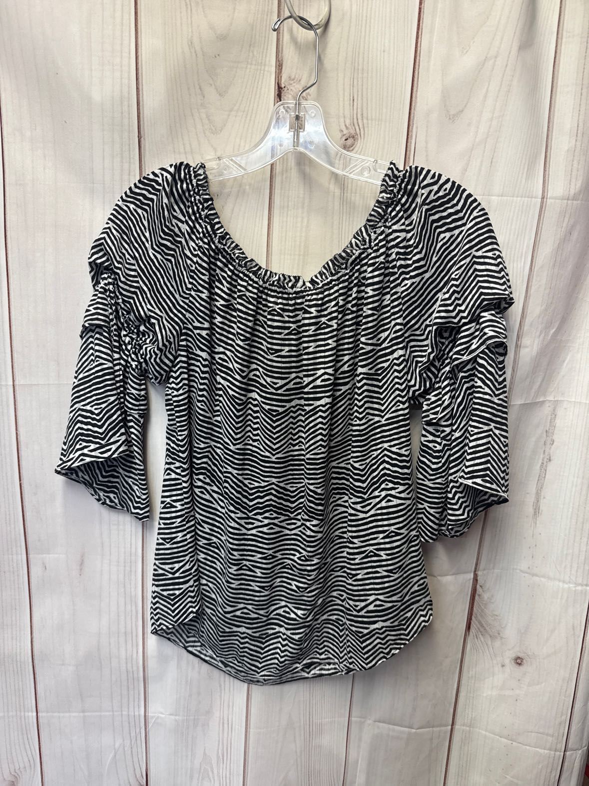 White House Black Market Women's Size M Petite White & Black 3/4 Sleeve Top