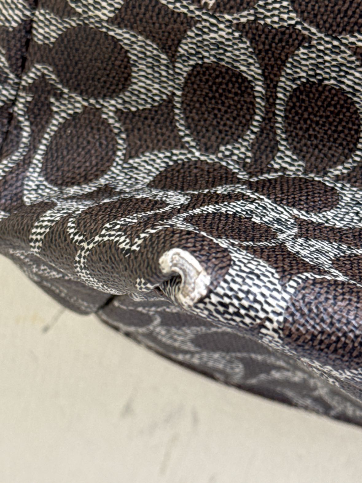 Coach L1432 Brown Leather Sig. Logo Tote Bag AS IS - wear on corners