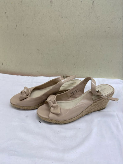 Merona Women's Size 8 Tan Sandals