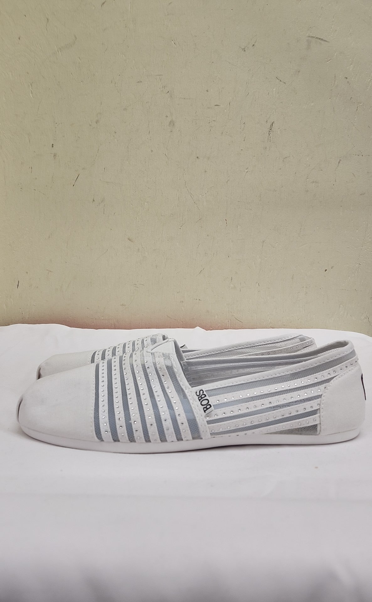 Skechers Women's Size 10 White Flats Shoes
