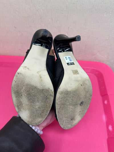 Bata Women's Size 38 = 7-1/2 Black Sandals