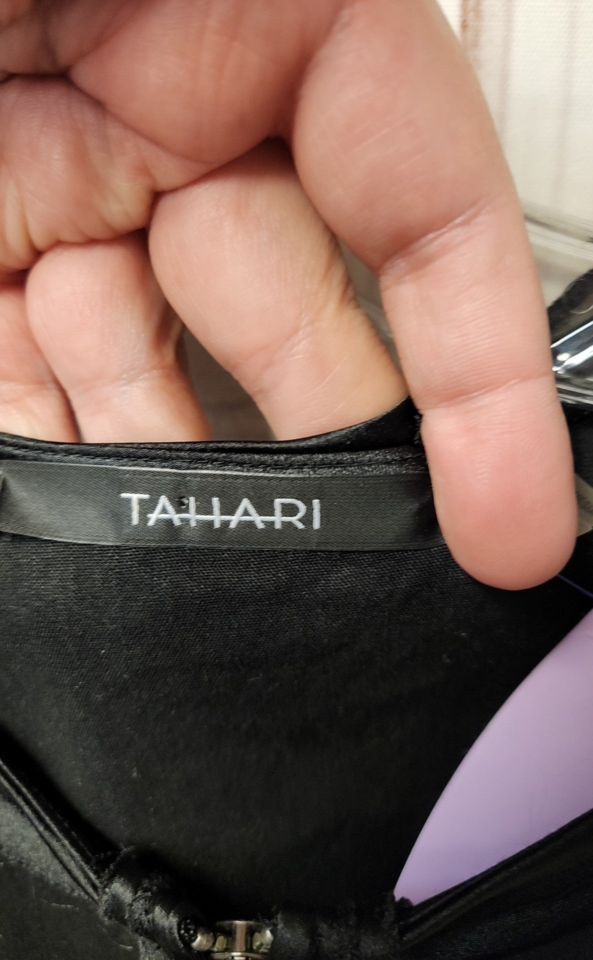 Tahari Women's Size 4 Black Linen Blend Dress