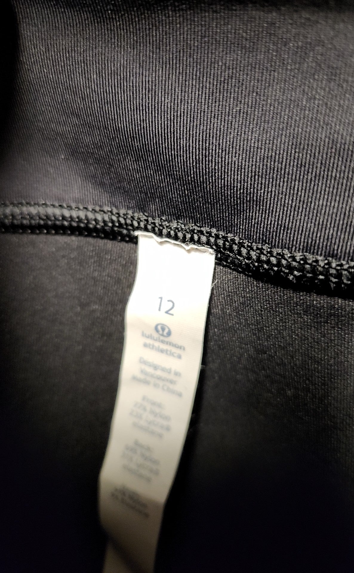 NWT Lululemon Women's Size 12 Black Active Capris Pace Rival Crop