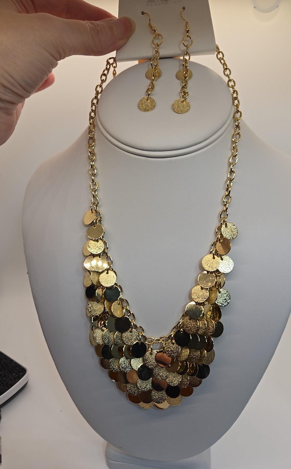 Mint Gold Jewelry Set