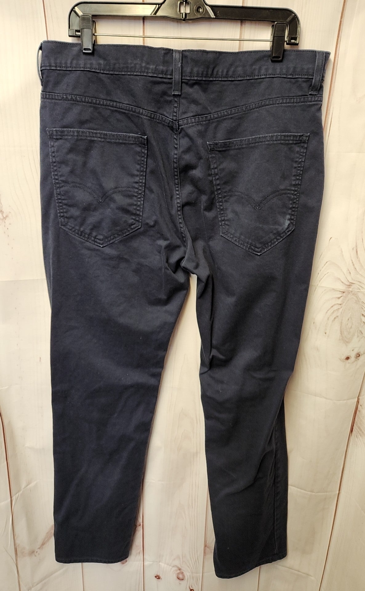 Levis Men's Size 36x32 Navy Pants