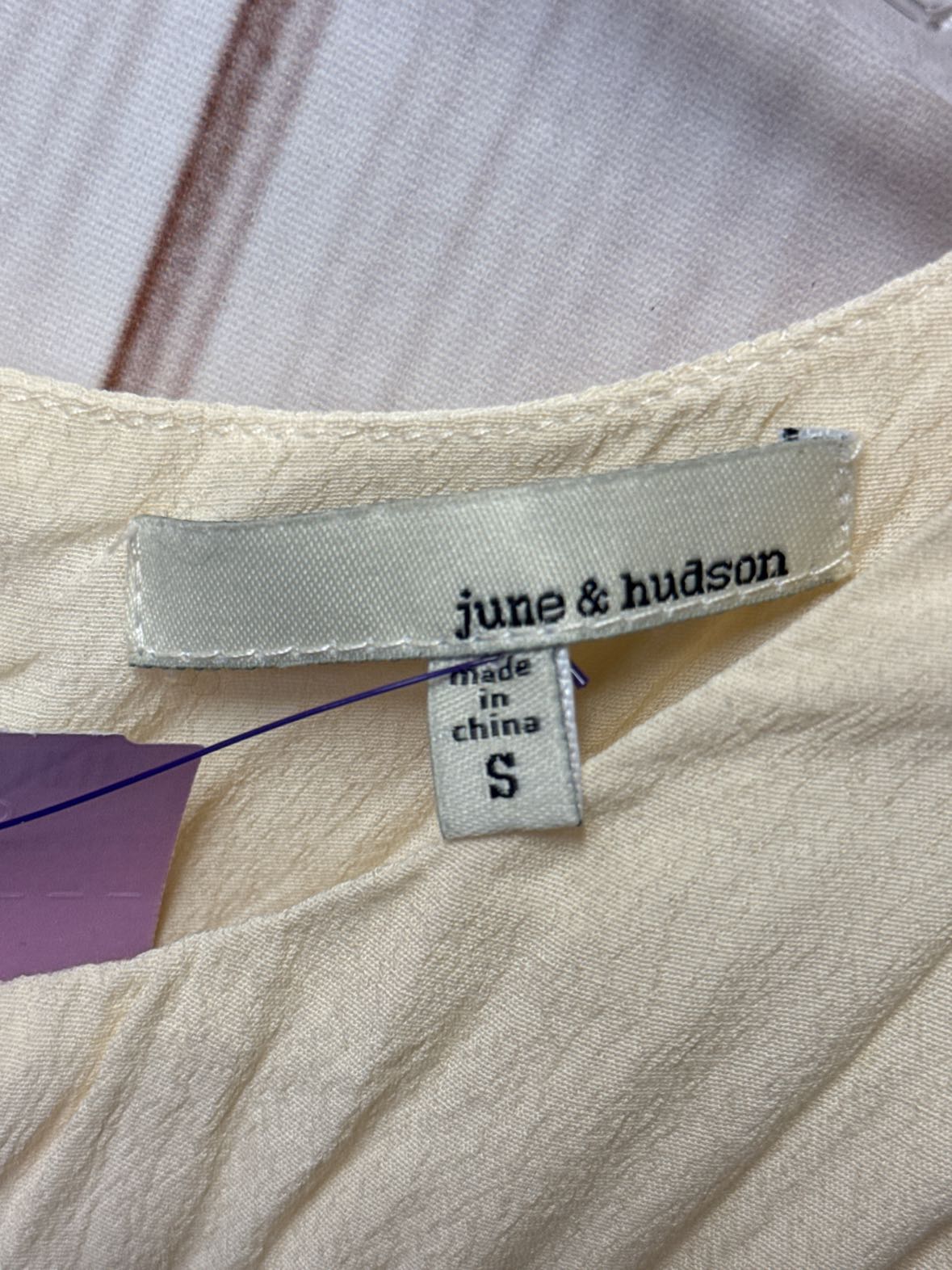 June & Hudson Women's Size S Cream Sleeveless Top