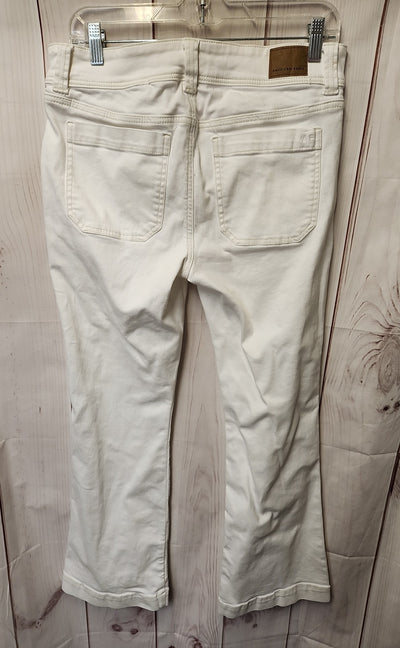 American Eagle Women's Size 30 (9-10) White Jeans Kick Boot