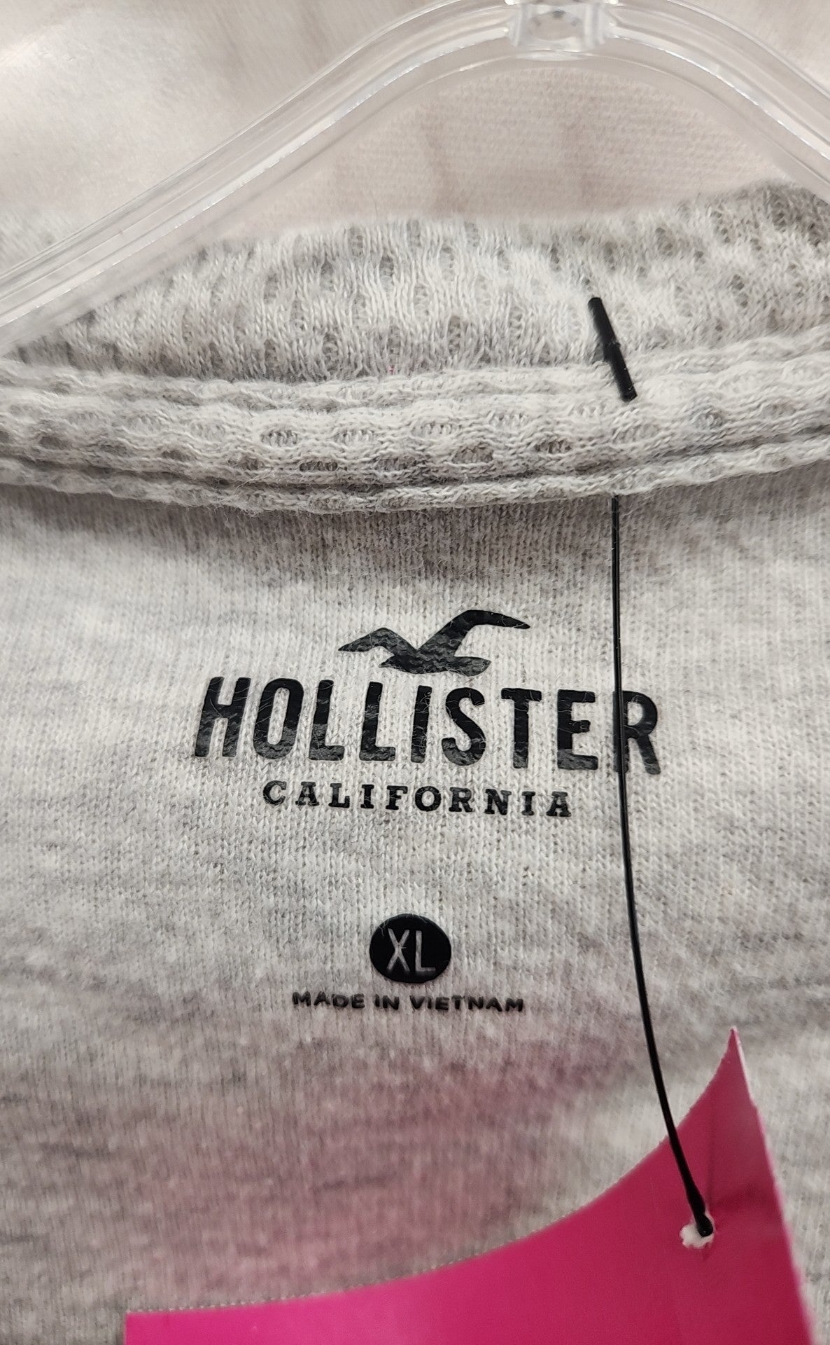 Hollister Men's Size XL Gray Shirt