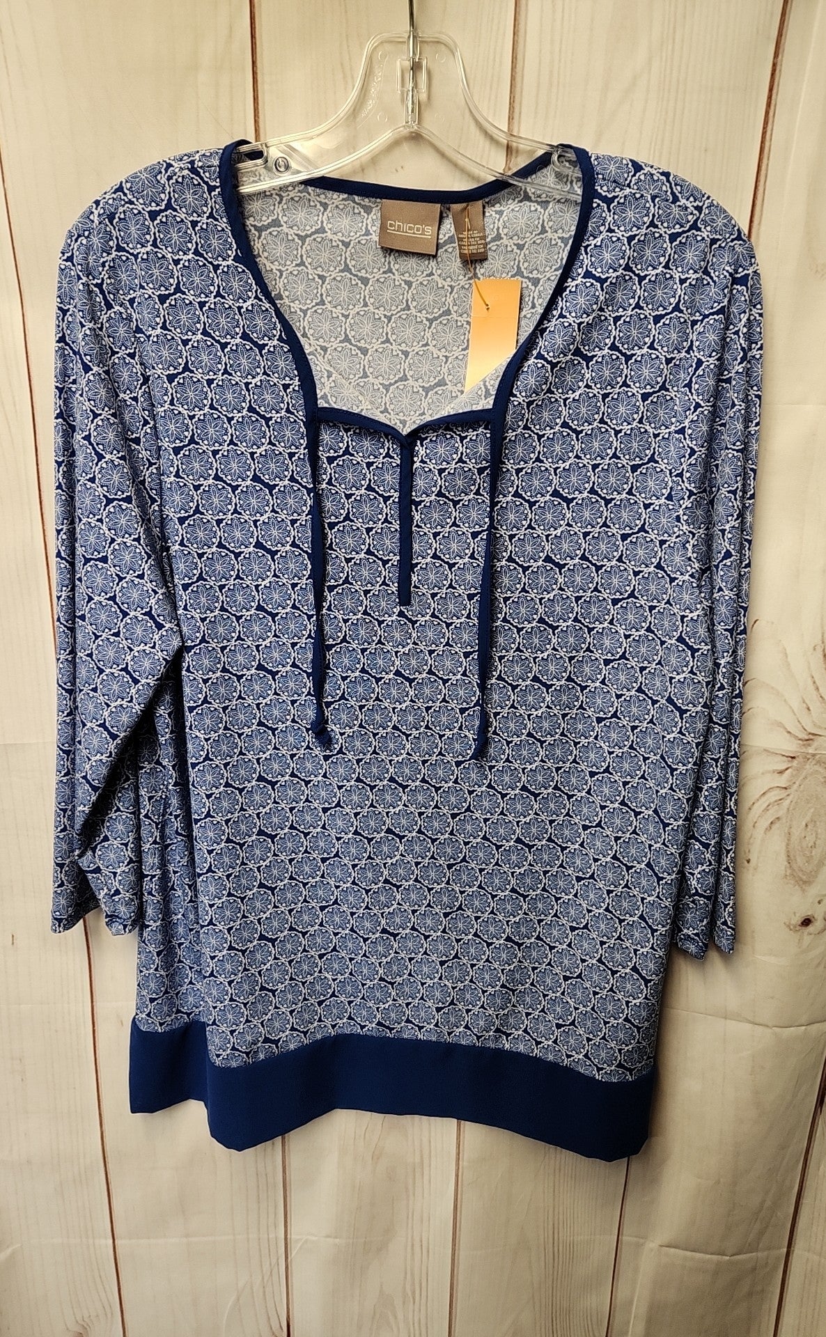 Chico's Women's Size 1 = US M Blue 3/4 Sleeve Top