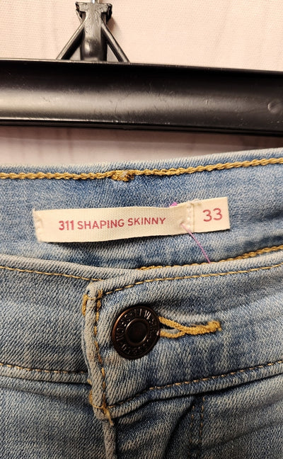 Levis Women's Size 33 (15-16) Blue Jeans 311 Shaping Skinny
