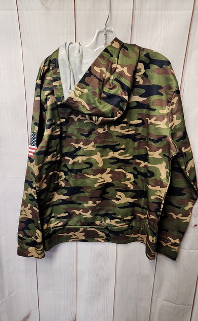 Eleven Boy's Size 16 Camo Sweatshirt