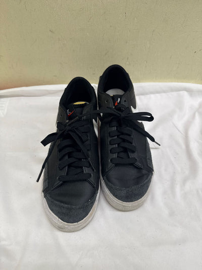 Nike Women's Size 6-1/2 Black Sneakers Shoes