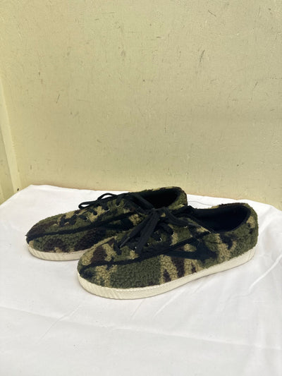 Tretorn Women's Size 11 Green Sneakers